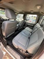 2013 Ford F350 4x4 - Image 9