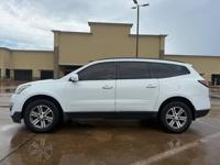 2016 Chevy Traverse LT Houston - Image 5
