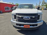 2018 Ford F250 XL super cab Utility 4x4 *Call 303-647-4210 for info/financing + Dye Autos - Image 4