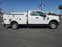 2018 Ford F250 XL super cab Utility 4x4 *Call 303-647-4210 for info/financing + Dye Autos - Image 7