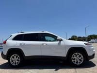 2018 Jeep Cherokee Latitude Sport Utility “4x4” “Low Miles” Chula Vista “898 Broadway” - Image 4