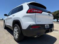 2018 Jeep Cherokee Latitude Sport Utility “4x4” “Low Miles” Chula Vista “898 Broadway” - Image 7