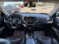 2018 Jeep Cherokee Latitude Sport Utility “4x4” “Low Miles” Chula Vista “898 Broadway” - Image 10