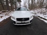 2016 Volvo XC70 Cross Country AWD Wagon ,Remarkable Shape 508-523-2123 www.smdwoods.com - Image 4