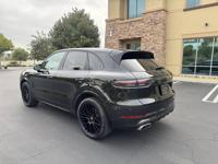 2023 Porsche Cayenne Platinum Edition San Diego - Image 4