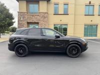 2023 Porsche Cayenne Platinum Edition San Diego - Image 7