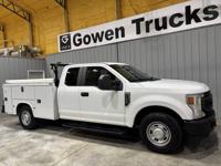 2021 Ford F250 XL Extended Cab 2wd Utility Bed 79k Miles Mid TN