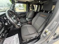 2021 Jeep Gladiator Mojave 4x4 - Image 10