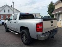 2012 CHEVROLET SILVERADO // CREW CAB // V8 // RUNNING BOARDS//WE SHIP FEASTERVILLE - Image 5