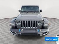 2023 Jeep Wrangler Sahara 4xe 4x4 4dr SUV Call/Text 516- 614-5359 + EVERYONE FINANCED!! PODEMOS FINANCIAR A CUALQUIERA! - Image 3