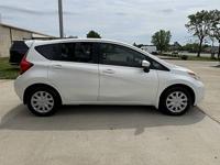 2015 Nissan Versa Note 5dr HB CVT 1.6 S Plus - Image 9