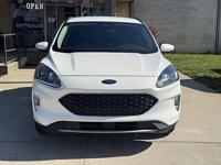 2020 Ford Escape SEL FWD - Image 3