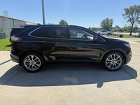 2018 Ford Edge Titanium FWD - Image 9