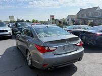 2014 HYUNDAI SONATA SE 4 DR/ LOADED MODEL / WE FINANCE ***GAS SAVER*** FEASTERVILLE - Image 6