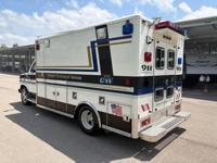 1986 Ford Ambulance (48,000 Miles/1 Owner/Excellent Condition) WI/IL Border - Image 8