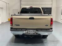 2000 Ford F-250 F250 F 250 Lariat 4X4 7.3L DIESEL /Short Bed / 65,000 MILES + MM Investment Cars-Gladstone / WE SHIP NATIONWIDE - Image 7