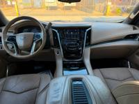 Cadillac Bronx - Image 8