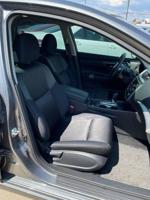 2017 NISSAN ALTIMA - GOOD CONDITION & MILEAGE!!! Nashville - Image 9