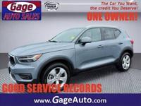 2022 Volvo XC40 AWD All Wheel Drive T5 Momentum SUV Est. payment OAC†