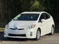 2010 toyota prius III Portland - Image 4