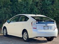 2010 toyota prius III Portland - Image 6