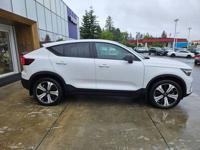 2023 Volvo C40 Recharge Twin Plus Lynnwood, WA - Image 5