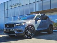 2020 Volvo XC40 Momentum Lynnwood, WA - Image 2