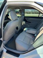 2015 Toyota Camry White Spring - Image 7