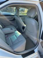 2015 Toyota Camry White Spring - Image 8