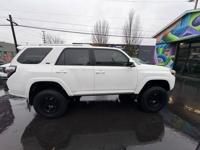 2018 Toyota 4 Runner SR5 Sport Utility 4D Portland - Image 8