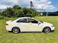 2004 Acura TSX Runs Great Our website is Motorhubnj.com - Image 5
