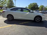 2016 Toyota Camry SE Downers Grove - Image 5