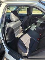 2016 Toyota Camry SE Downers Grove - Image 10