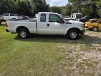 2011 Ford F-250 F250 F 250 Super Duty Lariat 4x2 4dr Super Cab 6.8 ft. SB Pickup + Gator Truck Center of Ocala - Image 4