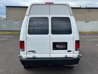 2013 Ford Econoline E150 Wheelchair Van -1 OWNER / 44 RECORDS / 40K MI Wheeelchair van in beaverton - Image 8