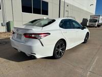 2019 Toyota Camry SE Houston - Image 6