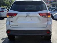 2017 Toyota Highlander LE 4dr SUV (2.7L I4) CRYSTAL AUTO SALES ~ NASHVILLE - Image 6