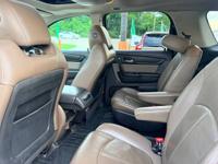 2016 Gmc Acadia SLT-1 West Mount Houston - Image 8