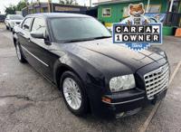 2010 Chrysler 300 Touring "CASH PRICE " West Mount Houston - Image 3