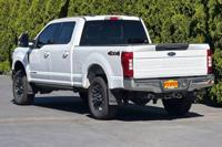 2020 Ford F-350SD Diesel 4x4 4WD F350 Truck Lariat Crew Cab ((Call or Text 503-769-7691)) - Image 7