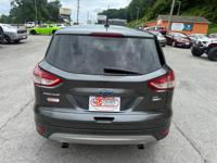 2015 Ford Escape SE 4WD Clinton Hwy Knoxville Tn 37912 - Image 6