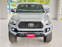 2019 Toyota Tacoma Double Cab TRD Off-Road Pickup 4D 5 ft Shoreline - Image 3