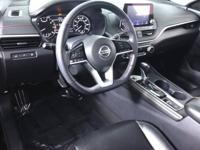 2021 Nissan Altima 2.5 SR Sedan 4D _Nissan_ _Altima_ _Sedan_ - Image 10