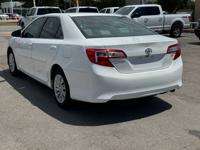 2014 Toyota Camry LE • One Owner Warr Acres - Image 5