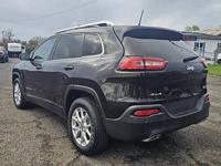 2016 Jeep Cherokee 4WD 4dr Latitude multnomah county - Image 4