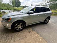 2015 Volvo XC60 XC 60 T6 AWD Remarkable Shape 76,000 Miles! www.smdwoods.com - Image 3