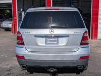 2008 Mercedes-Benz GL Class 4MATIC 4dr 4.6L _Mercedes-Benz_ _GL Class_ _Sedan_ - Image 8