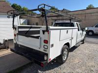 **2016 Ford F-350 XLT Super Cab w/ 9 FT Reading Service Body!! Lancaster Ave., Malvern, PA - Image 6