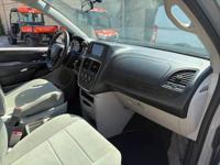 **2014 Dodge Caravan w/ Braunability Conversion Wheelchair Ramp!! Lancaster Ave., Malvern, PA - Image 9