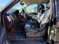 2014 GMC Yukon XL 4x4 4WD SLT 4dr SUV SUV Universal Auto Sales - Image 9